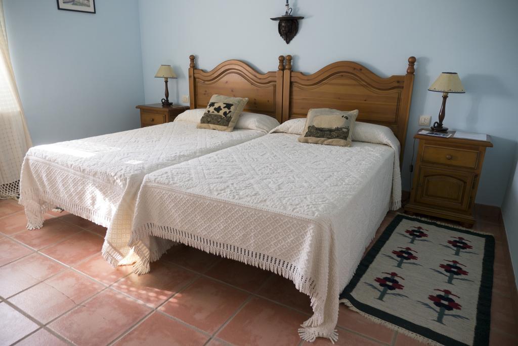 Casa Rural Dehesa De Solana Herrera de Alcantara Luaran gambar